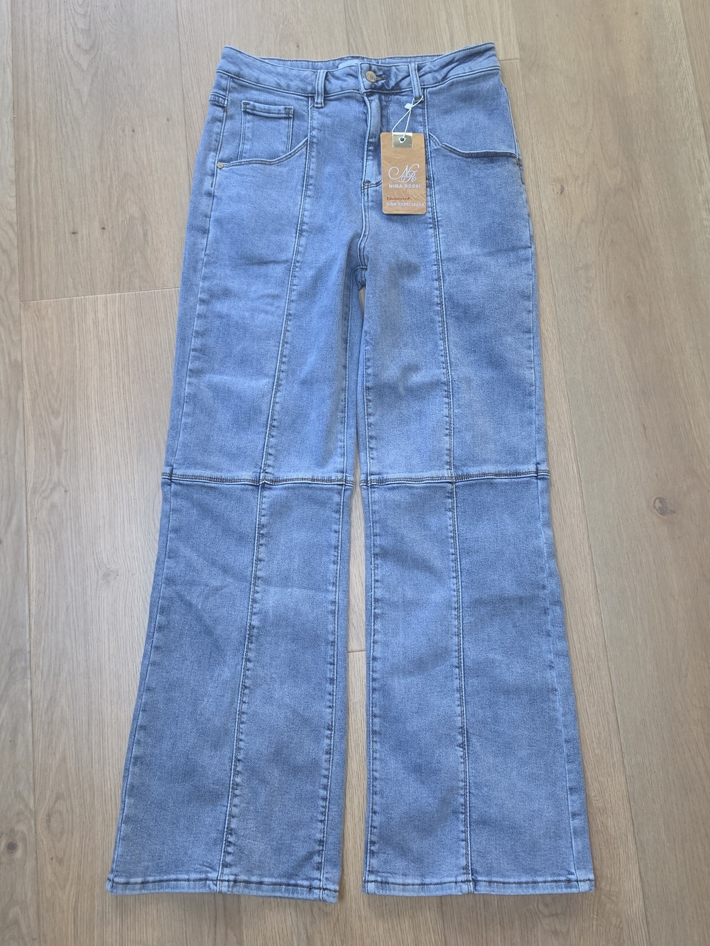 Nina Rossi High Rise Pintuck Wide Leg Jeans Size L NWT